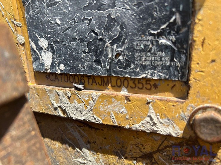2017-caterpillar-d6t-lgp-image-6