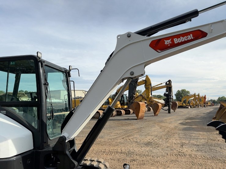 2023-bobcat-e60-image-11