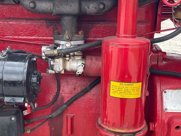 farmall-130-image-25