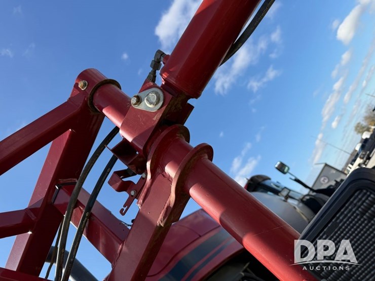 2018-case-ih-patriot-3340-image-39
