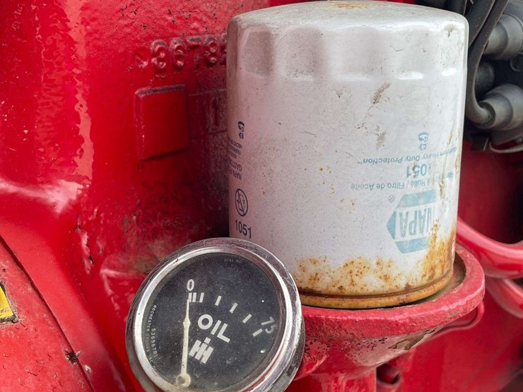 farmall-140-image-34