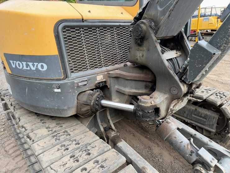 2018-volvo-ecr88d-image-18