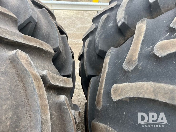 good-year-flotation-tires-(jn3099)-image-7
