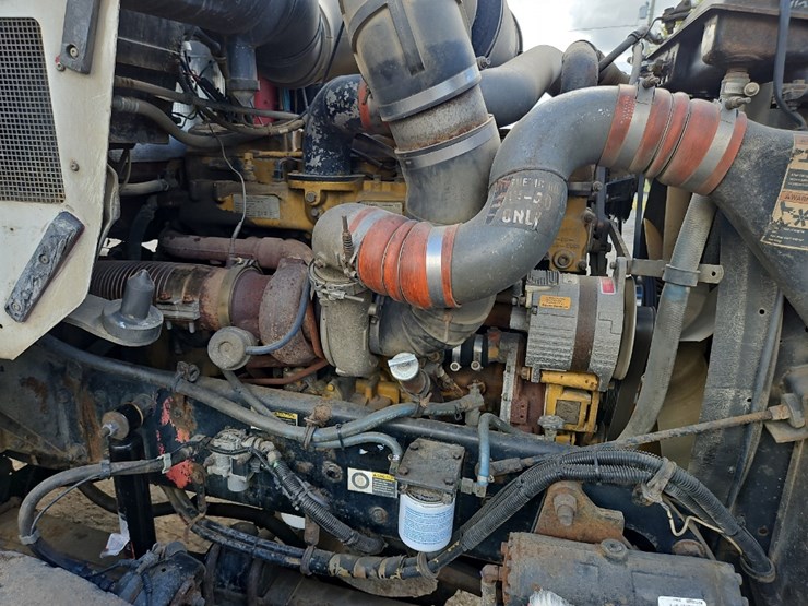 2001-kenworth-t800-image-10