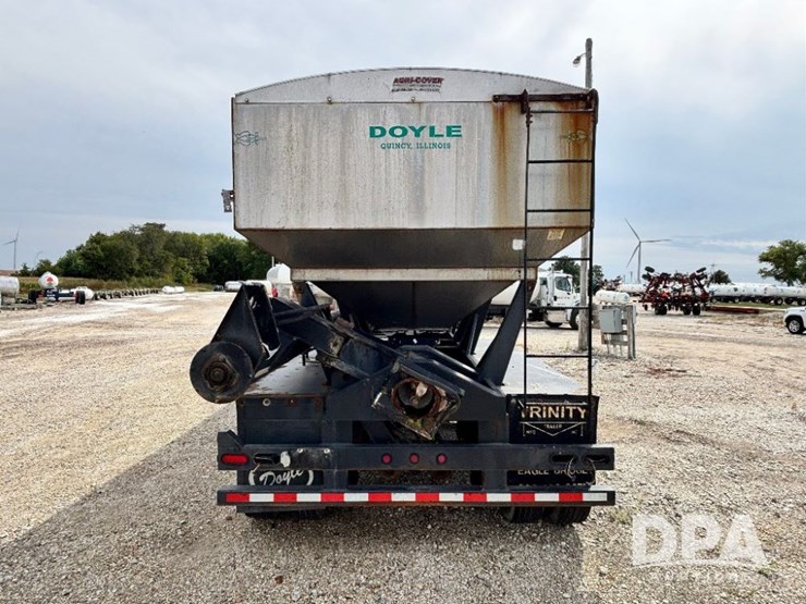 2012-behnke-dry-tender-trailer-(gp11554)-image-6