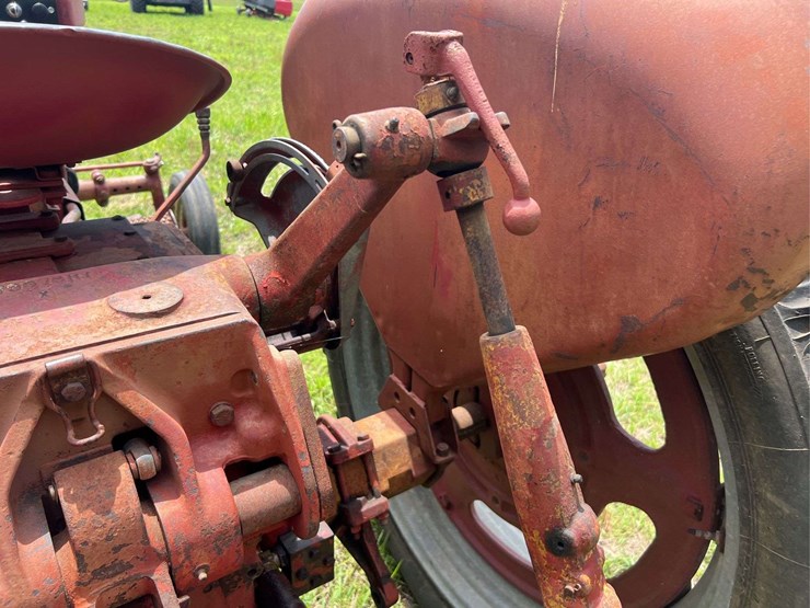 farmall-404-lp-image-51