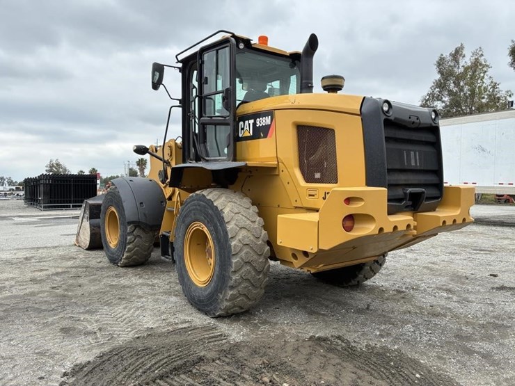2019-caterpillar-938m-image-4