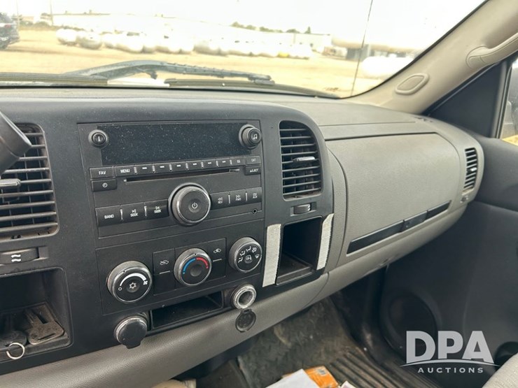 2008-chevrolet-silverado-image-20