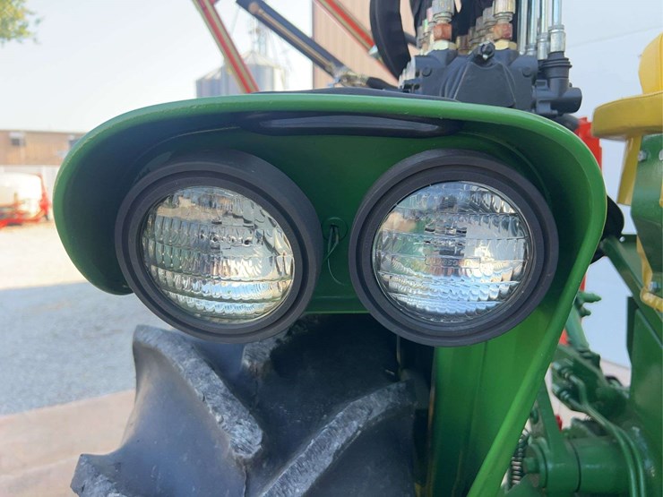 1962-john-deere-2010-image-29
