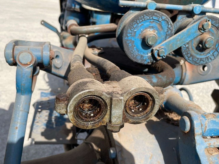 ford-4000-image-62