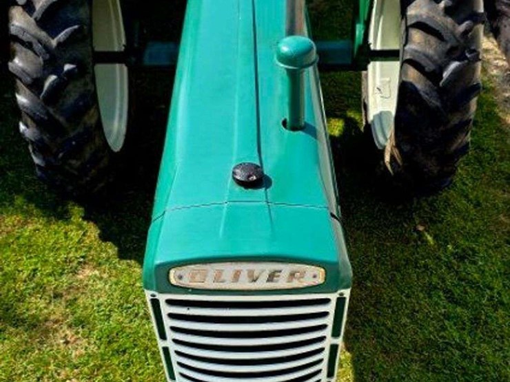1958-oliver-770-image-7