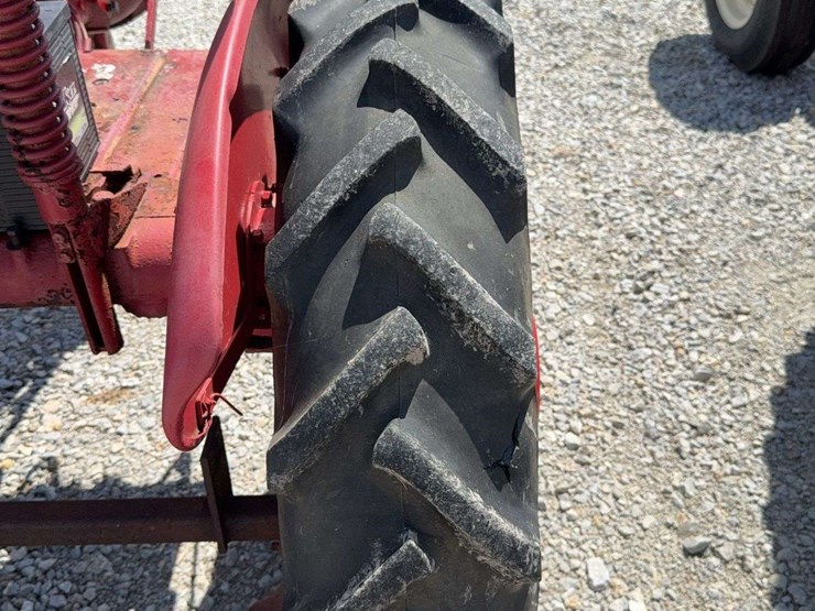 farmall-cub-image-12