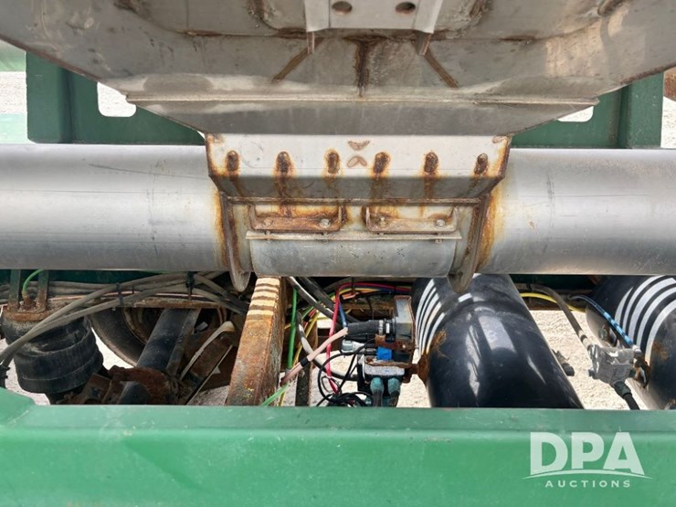 2015-behnke-dry-tender-trailer-(gp11556)-image-54