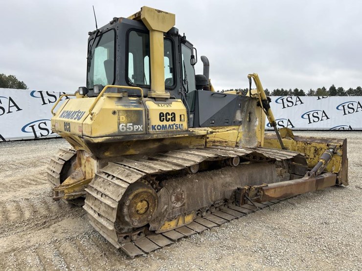 komatsu-d65px-image-5
