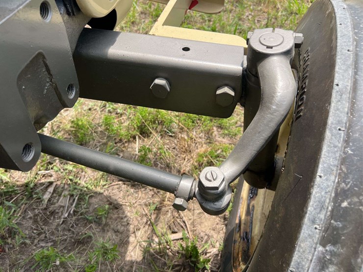 massey-ferguson-40-image-18