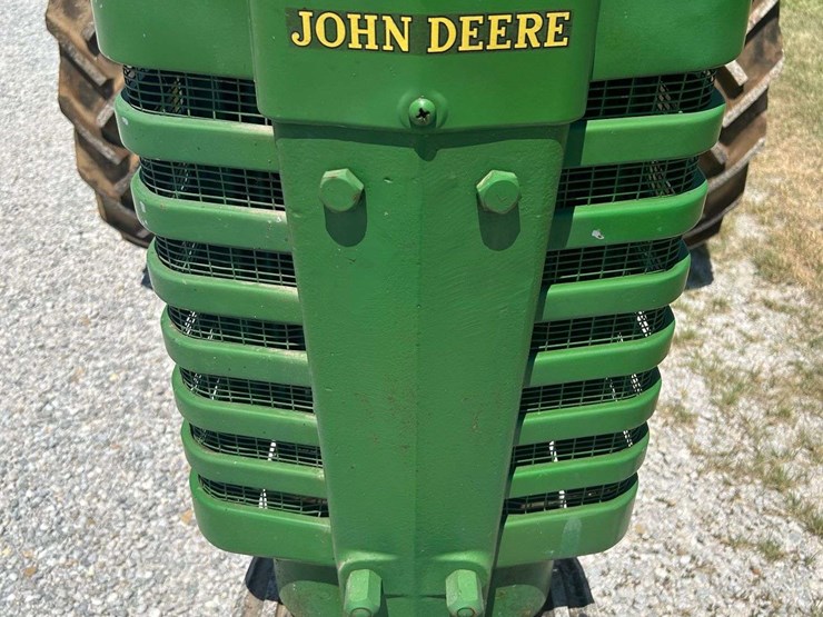 john-deere-h-image-4