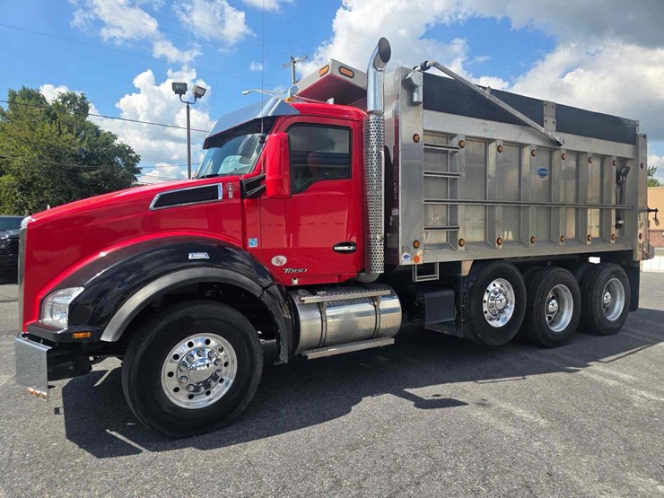2021-kenworth-t880-image-4