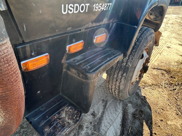 1987-ford-l8000-image-17