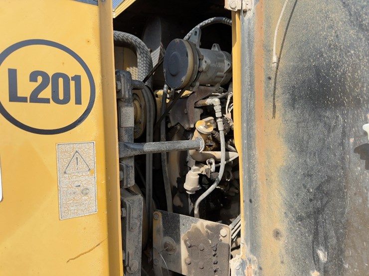 1999-caterpillar-950g-image-18