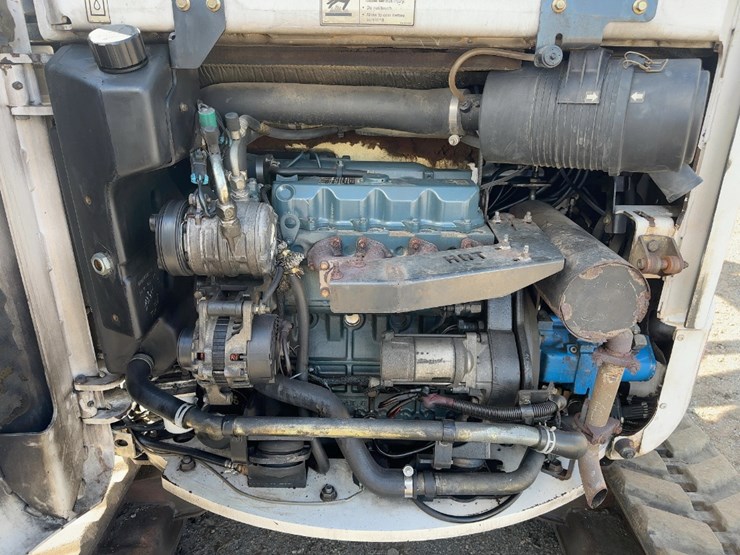2006-bobcat-430-image-25
