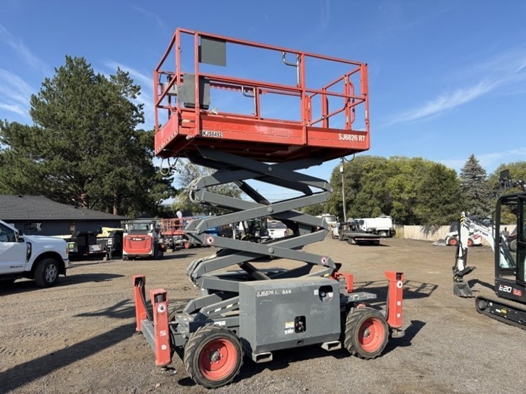 skyjack-sj6826rt-image-17