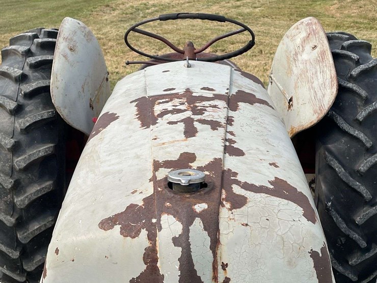 ford-8n-image-10