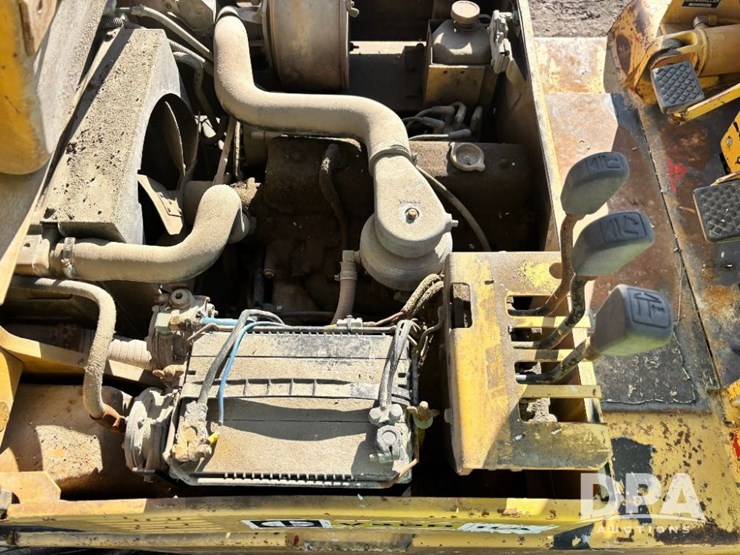 caterpillar-v40dsa-image-30