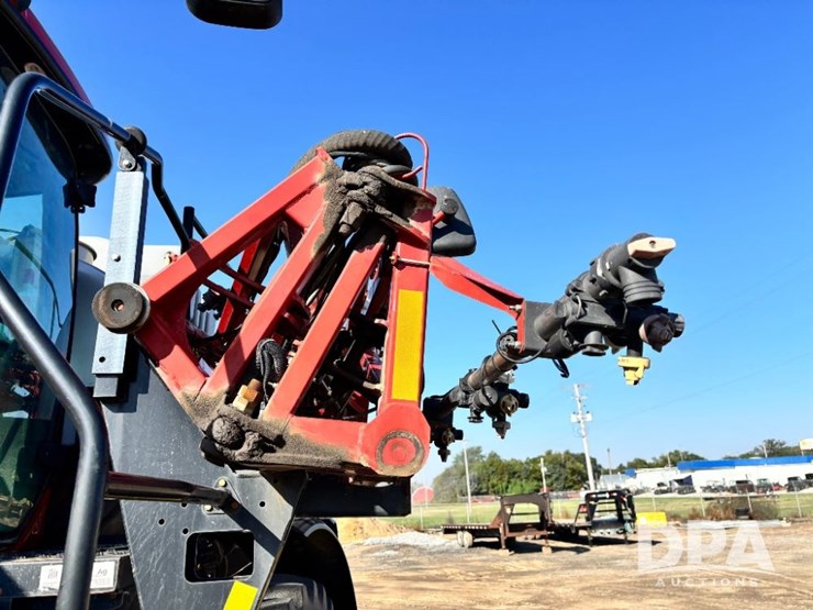 2015-case-ih-patriot-4440-image-75