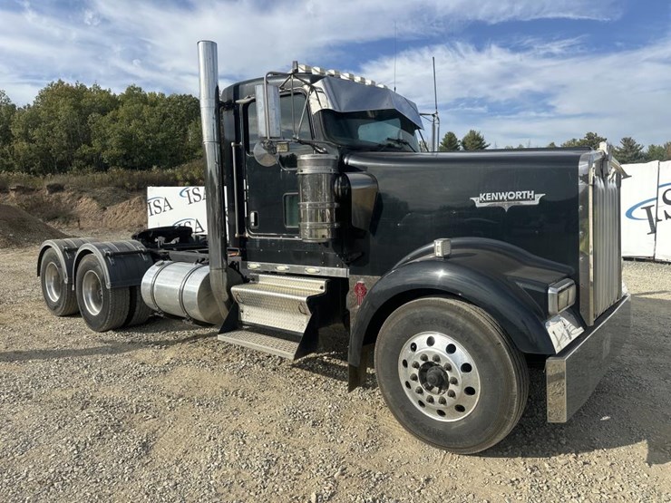 2009-kenworth-w900-image-7