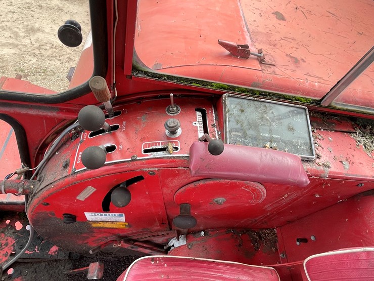 massey-ferguson-510-image-53