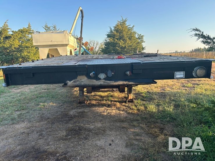 1991-great-dane-trailer-image-2