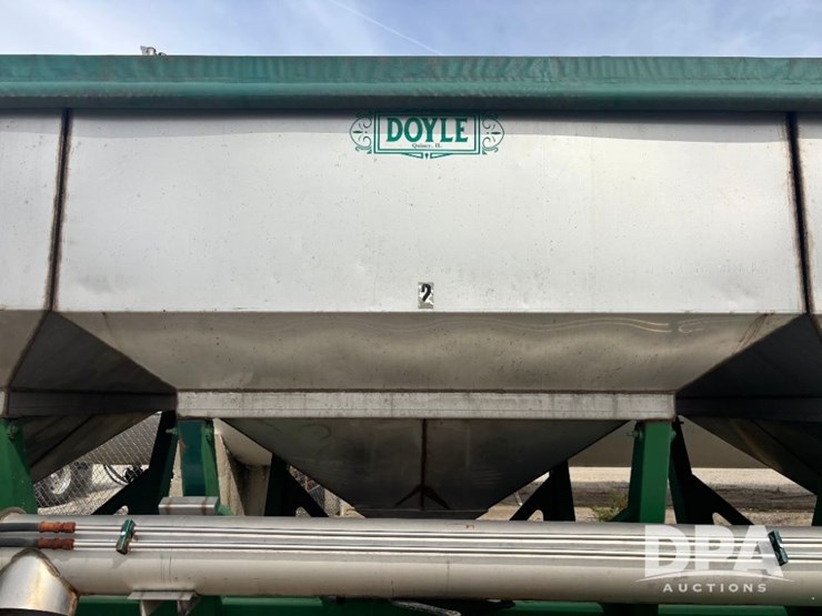 2015-behnke-dry-tender-trailer-(gp11556)-image-33