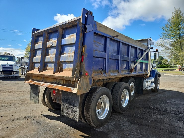 2003-mack-granite-cv713-image-5