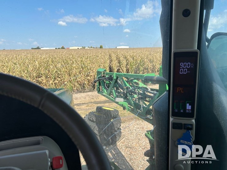 2019-john-deere-r4045-image-44
