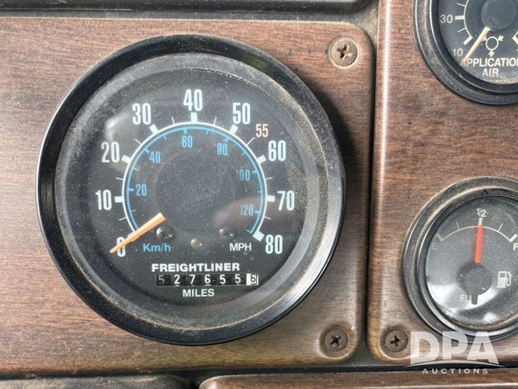 1987-freightliner-fld120-image-7