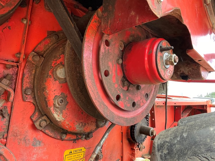massey-ferguson-510-image-37