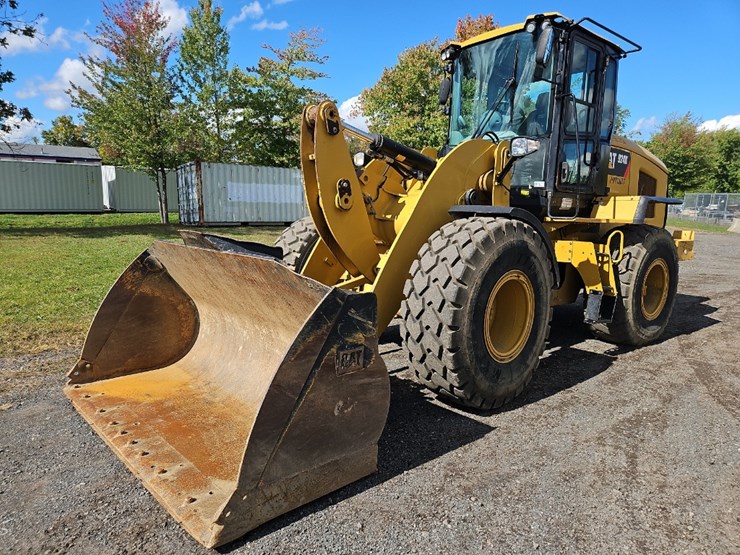 2013-caterpillar-924k-image-1
