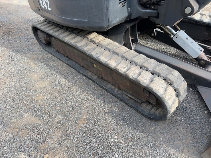 2013-bobcat-e42-image-19