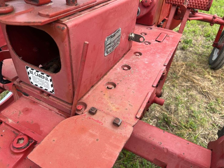 farmall-c-image-62