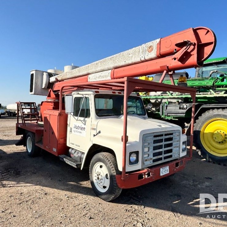 1981 International 1754 Bucket Truck (GP11561, Unit 78228)