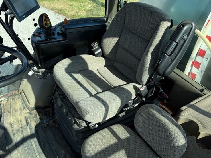 2018-case-ih-patriot-3340-image-84