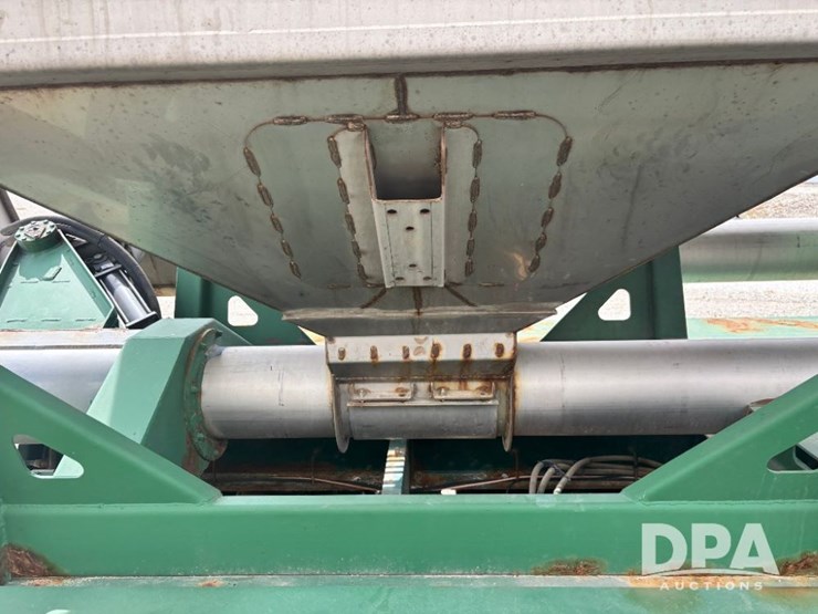 2015-behnke-dry-tender-trailer-(gp11556)-image-52