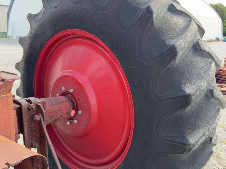 farmall-m-image-14