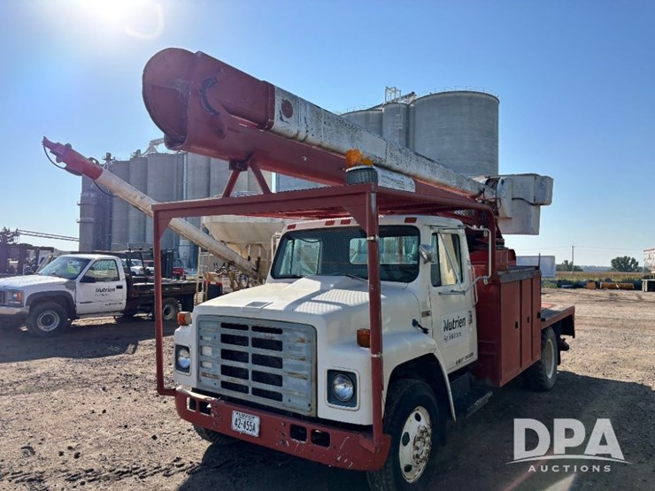 1981-international-1754-bucket-truck-(gp11561,-unit-78228)-image-11