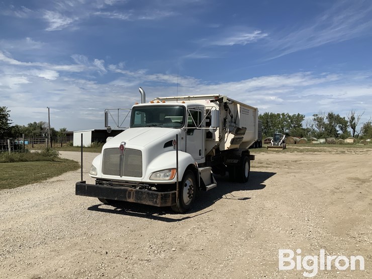 2011-kenworth-t370-image-1