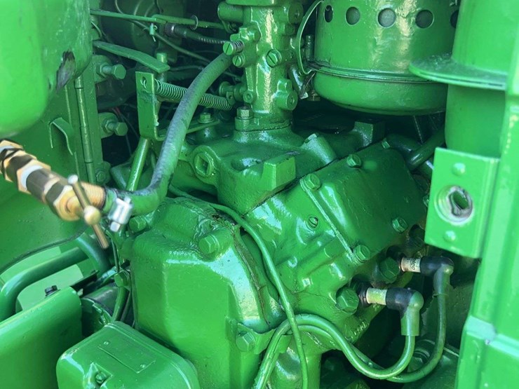 1955-john-deere-70-image-36
