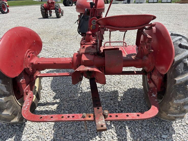 farmall-culti-vision-b-image-26