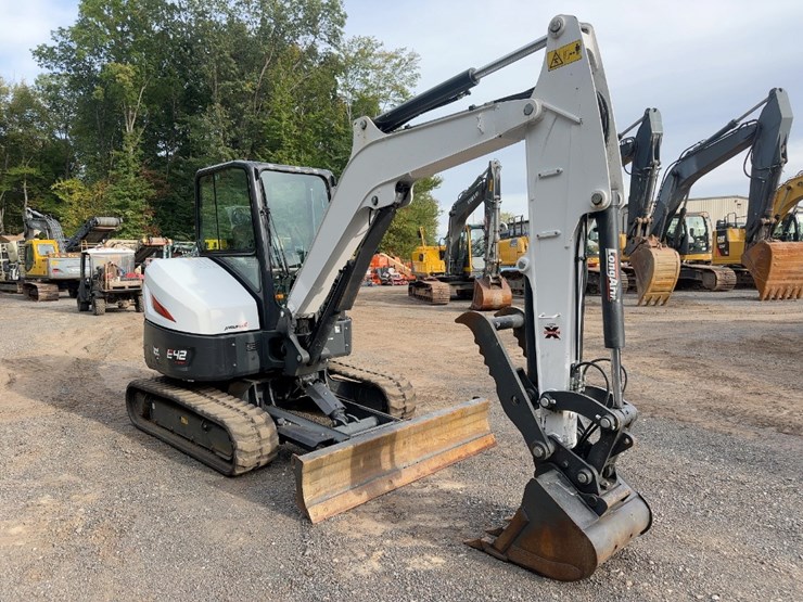 2023-bobcat-e42-image-7