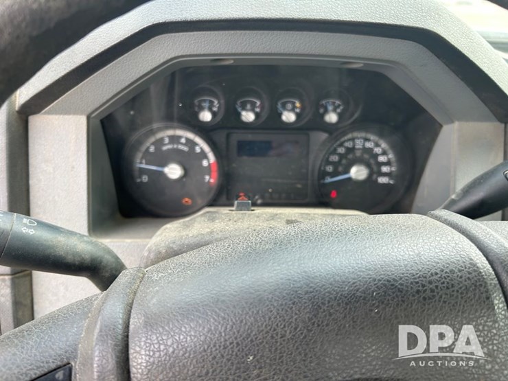 2011-ford-f250-image-26
