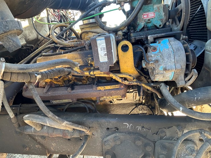 1987-ford-l8000-image-28
